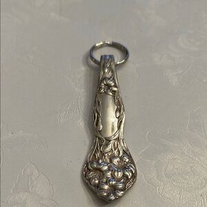 Elegant Silver Floral Keychain